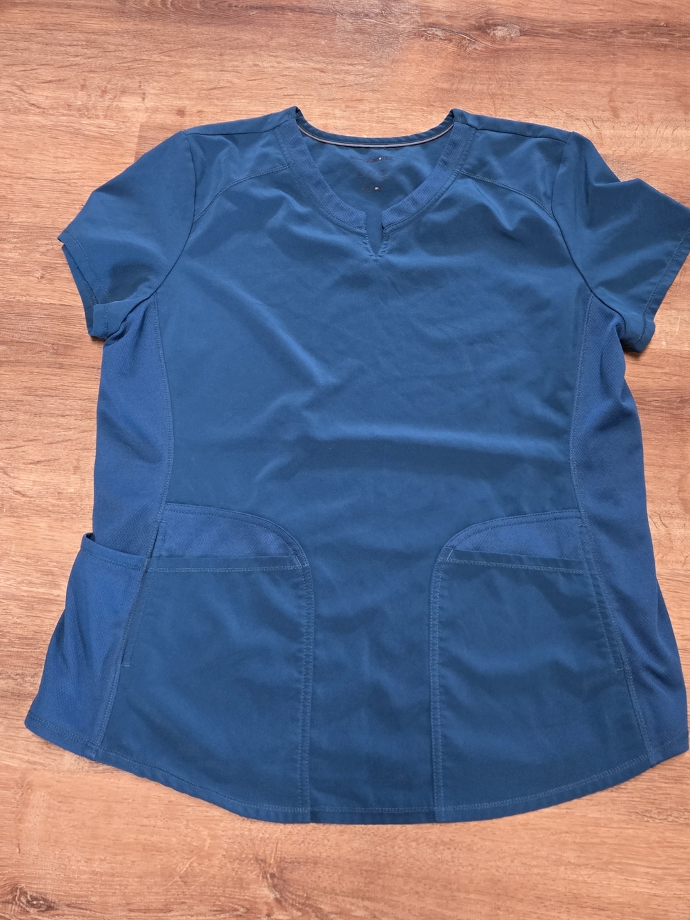 Women’s Deep Slate Scrubstar V-Neck Scrub Top with Pockets Large